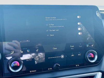 2026 Lexus RX — photo 36 view