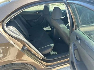 2016 Volkswagen Jetta Sedan — photo 8 view