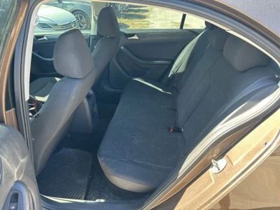 2016 Volkswagen Jetta Sedan — engine compartment view