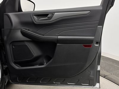 2025 Ford Escape - Photo 30