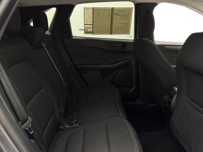 2025 Ford Escape - Photo 29
