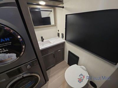 2026 Forest River RV Cherokee Arctic Wolf - Photo 36