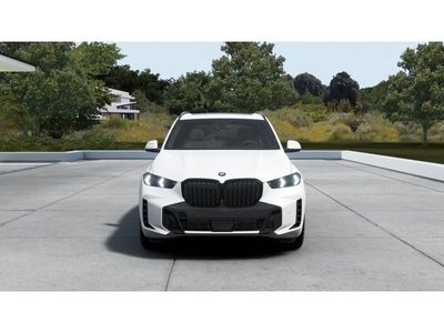 2026 BMW X5 xDrive40i — rear three-quarter view