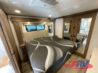 2024 Alliance RV Paradigm - Photo 32