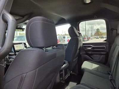 2026 Ram 1500 — photo 9 view
