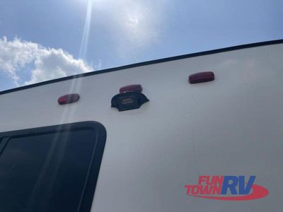 2025 Gulf Stream RV Yellowstone Ranch Edition - Photo 12