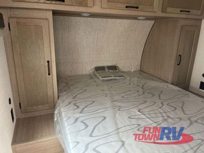 2025 Gulf Stream RV Yellowstone Ranch Edition - Photo 32