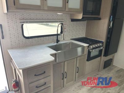 2025 Gulf Stream RV Yellowstone Ranch Edition - Photo 15