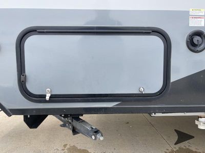 2021 Coachmen RV Apex - Photo 9
