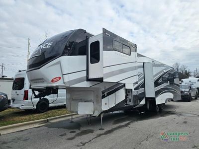 2026 Alliance RV Paradigm - Photo 3