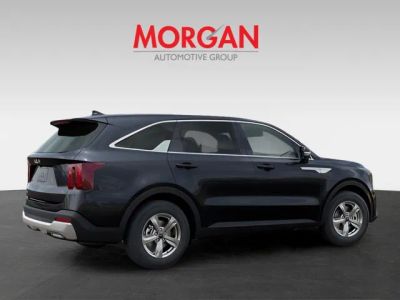 2026 Kia Sorento — engine compartment view