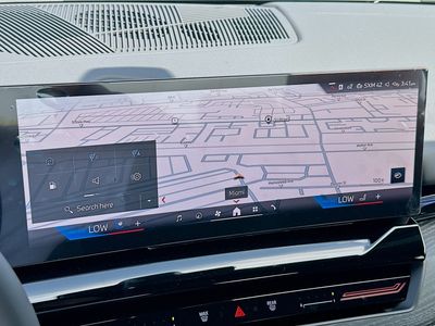 2026 BMW 5 Series — photo 11 view