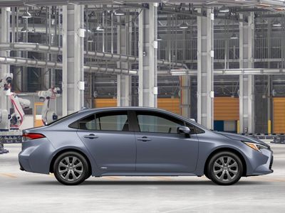 2026 Toyota Corolla Hybrid — photo 12 view