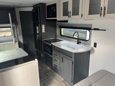 2024 Dutchmen RV Aspen Trail LE - Photo 6