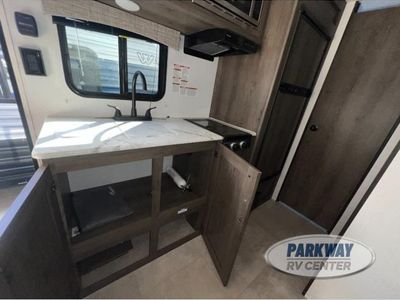 2022 Forest River RV Independence Trail - Photo 10