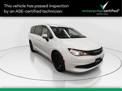 2023 Chrysler Voyager - Photo 1