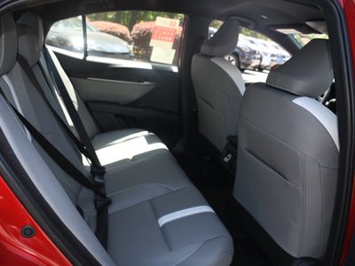 2026 Toyota Camry - Photo 10