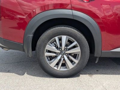 2024 Nissan Pathfinder — photo 11 view