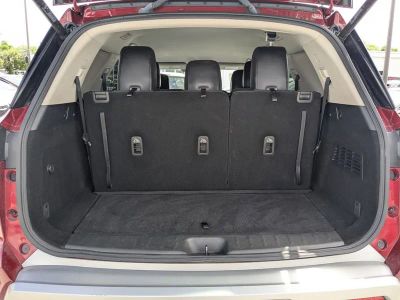 2024 Nissan Pathfinder — photo 12 view
