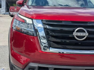 2024 Nissan Pathfinder — photo 10 view