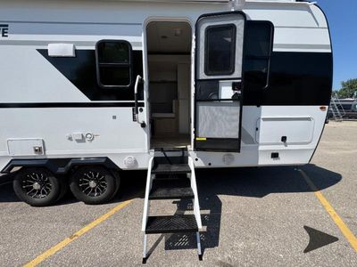 2026 Winnebago Thrive - Photo 2