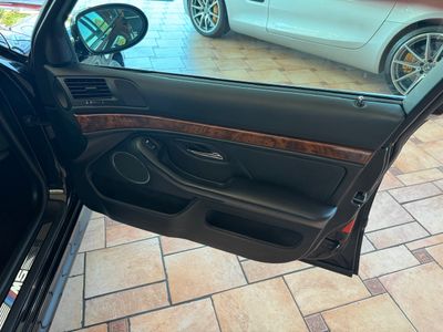 2002 BMW M5 — photo 22 view