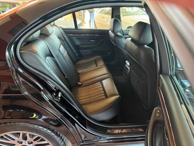 2002 BMW M5 — photo 21 view