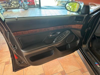 2002 BMW M5 — photo 11 view