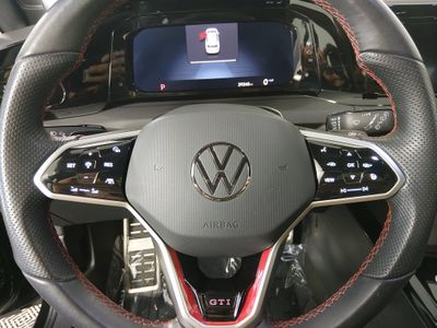 2024 Volkswagen Golf GTI — photo 12 view