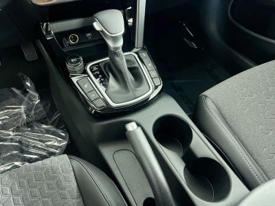 2026 Kia Seltos — photo 24 view