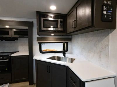 2026 Rockwood Ultra Lite - Photo 3