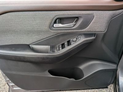 2021 Nissan Rogue - Photo 25