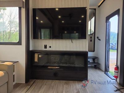 2027 Forest River RV Sabre — photo 25 view