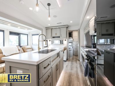 2026 Brinkley Model Z - Photo 11