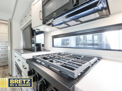 2026 Brinkley Model Z - Photo 12