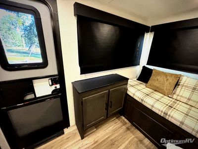 2026 Venture RV Stratus - Photo 18