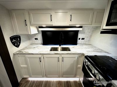 2026 Venture RV Stratus - Photo 8