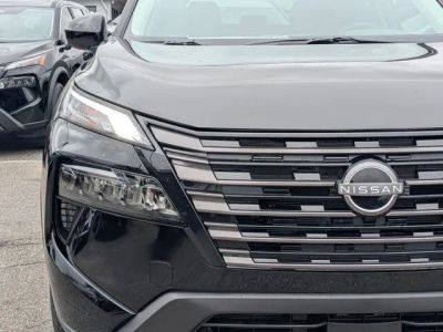 2026 Nissan Rogue — photo 9 view
