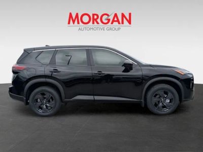 2026 Nissan Rogue — side profile view
