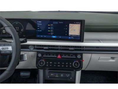 2026 Hyundai TUCSON HYBRID — photo 12 view