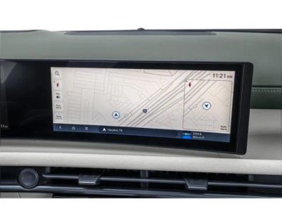 2026 Hyundai TUCSON HYBRID — photo 18 view