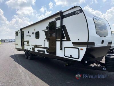 2027 Forest River Surveyor Legend — front three-quarter view