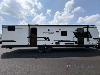 2027 Forest River Surveyor Legend — photo 10 view
