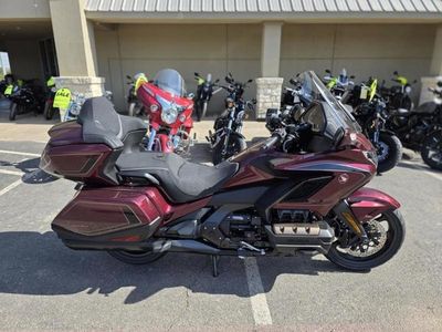 2025 Honda GOLDWING TOUR DCT - Photo 8