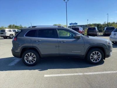 2021 Jeep Cherokee — side profile view