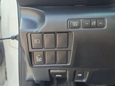 2018 Lexus IS — photo 28 view