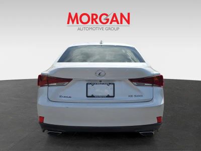 2018 Lexus IS — photo 7 view