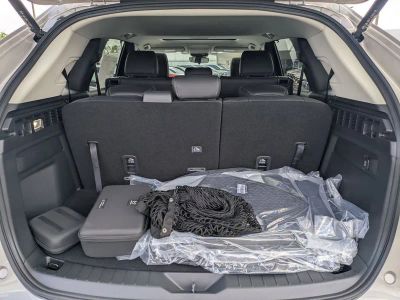 2026 Mazda CX-90 — photo 10 view
