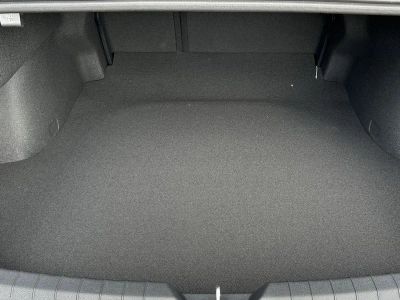 2026 Kia K5 — photo 23 view