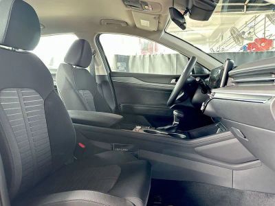 2026 Kia K5 — photo 24 view